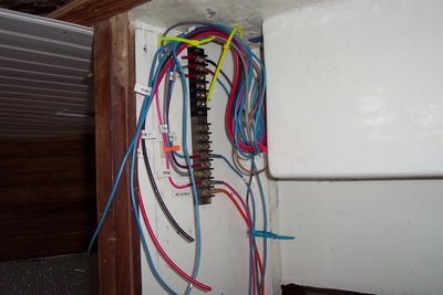 wiring 1.JPG (82.15 KiB) Viewed 66200 times engine wiring and dash wire meet here
