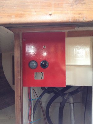 1-inside panel.JPG (107.33 KiB) Viewed 65973 times This is only half of the panel. The opposite side will have a 110 volt switch.